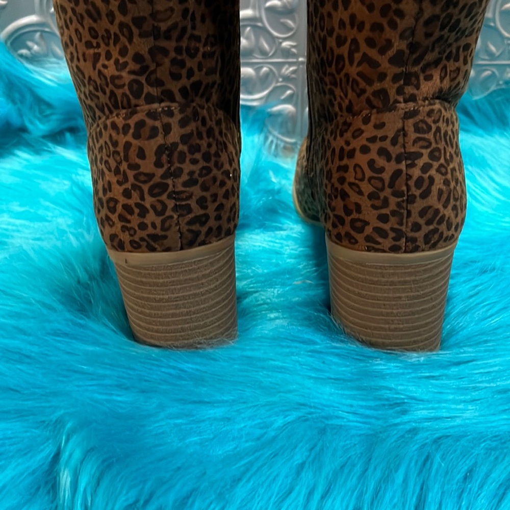 Universal Thread Leopard Print Knee High Boots Si… - image 6